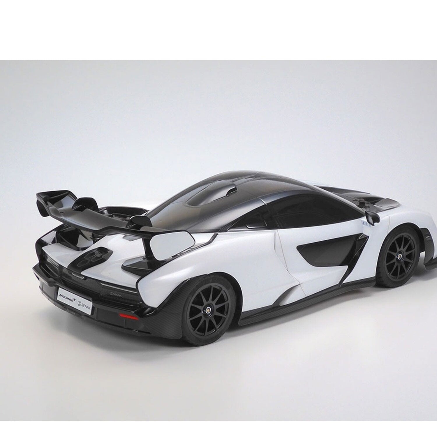 Tamiya — RC McLaren Senna TT-02 Chassis — Kit di Montaggio 1/10