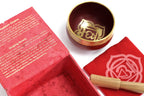 Campana tibetana rossa Muladhara EZ-Shoppy con scatola, sacchetto e percussore in legno per meditazione.