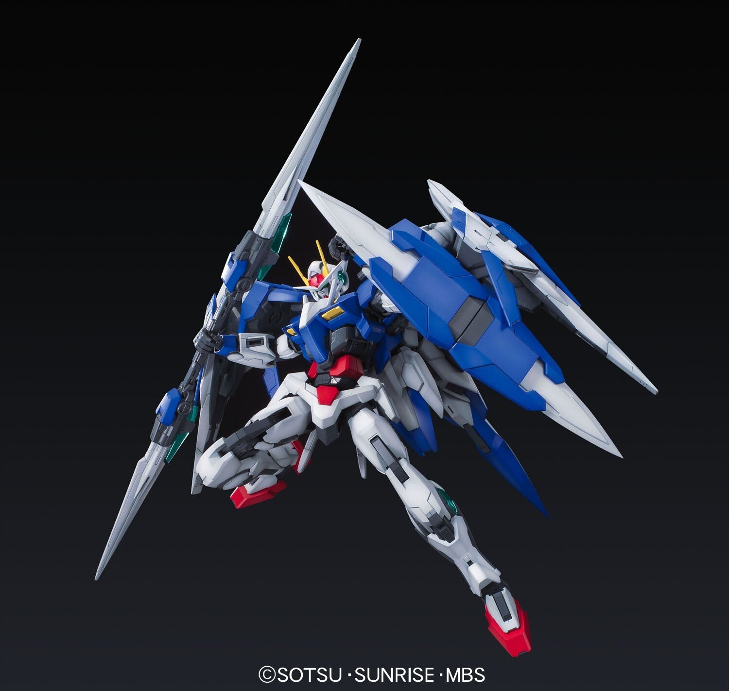 GUNDAM 1/100 MG OO Raiser 00 Model Kit Bandai Gunpla Nuovo NEW