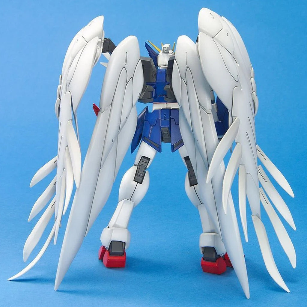 BANDAI 1/100 Gundam Wing Zero EW Model Kit MG Master Grade Gunpla NEW Nuovo