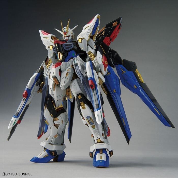 Bandai Master Grade Extreme MGEX 1/100 Gundam ZGMF-X20A Strike Freedom NEW