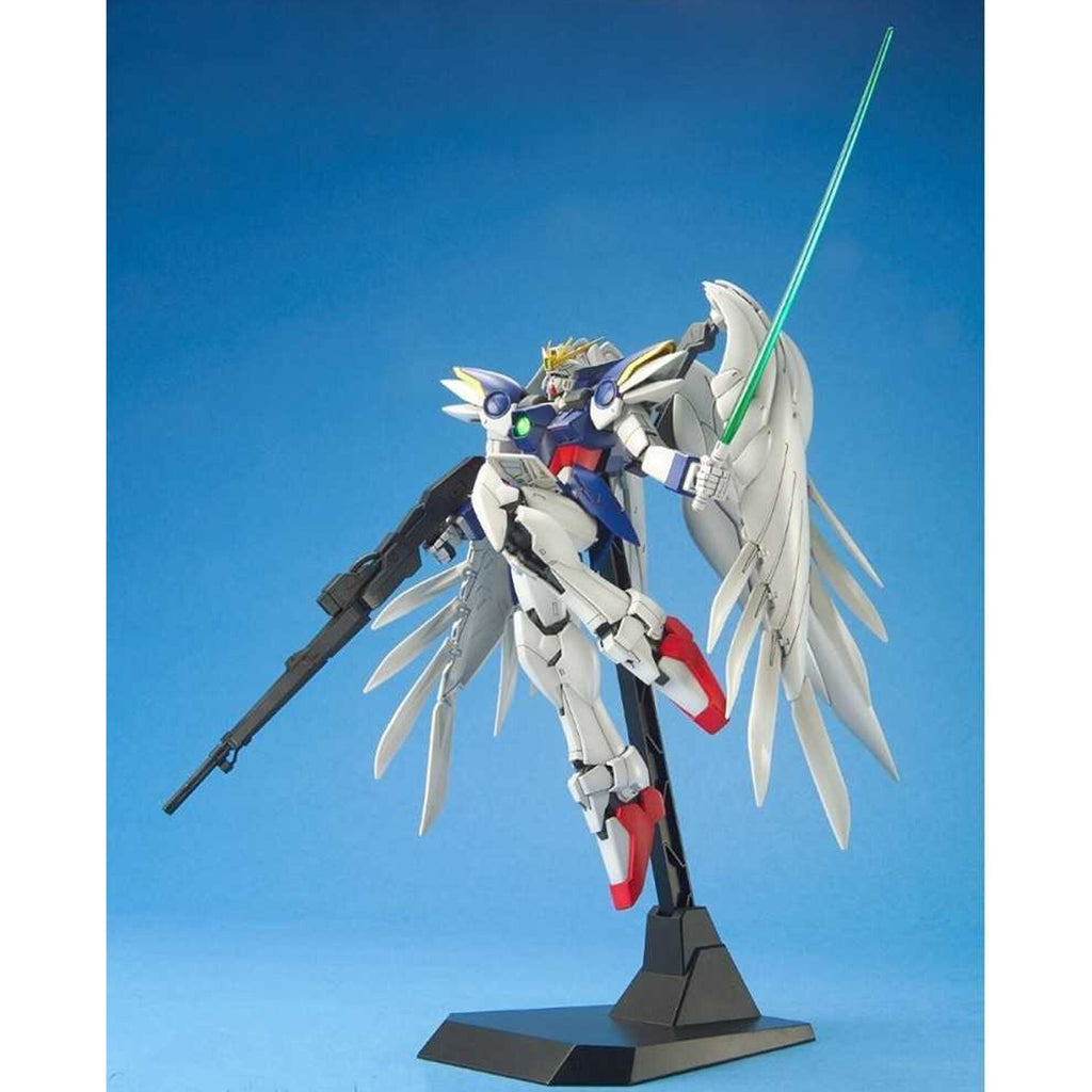 BANDAI 1/100 Gundam Wing Zero EW Model Kit MG Master Grade Gunpla NEW Nuovo