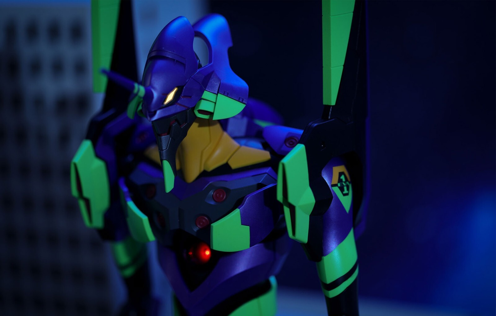 Meng Model MCH001L Evangelion Unit-01 Pre-Colored Model Kit Nuovo NEW 47cm Led