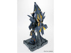 Model kit Bandai PG 1:60 Unicorn Gundam 02 Banshee Norn: vista posteriore del robot su base espositiva.