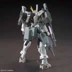 Model kit Bandai HG 1/144 Cherudim Gundam Saga, vista posteriore del robot con armi su sfondo scuro.