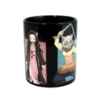 Tazza Demon Slayer Just Funky 473ml con grafica di Nezuko e Inosuke che cambia colore, su sfondo nero.